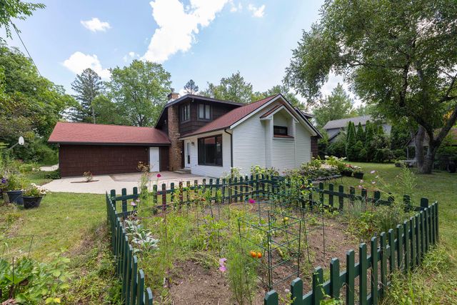 109 Carter Road, Goshen, IN 46526