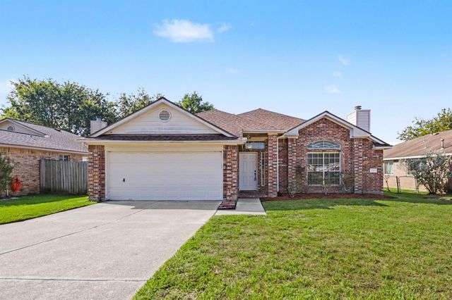 10815 Twin Circles Drive, Montgomery, TX 77356
