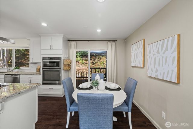 26023 222nd Court SE, Maple Valley, WA 98038