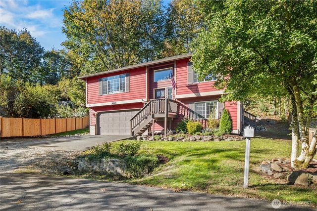 26023 222nd Court SE, Maple Valley, WA 98038