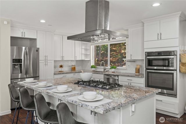 26023 222nd Court SE, Maple Valley, WA 98038