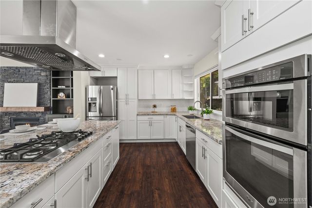 26023 222nd Court SE, Maple Valley, WA 98038