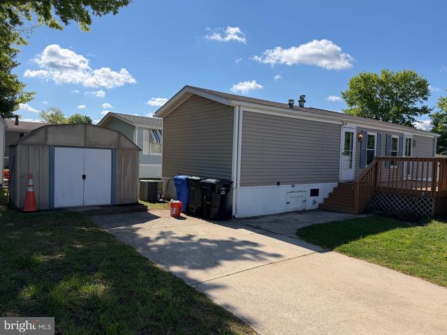 156 MOCKINGBIRD LN, Mantua, NJ 08051