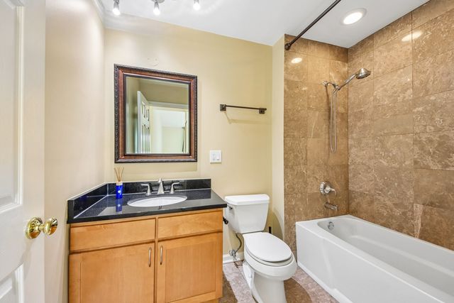 993 Willow Street, Itasca, IL 60143