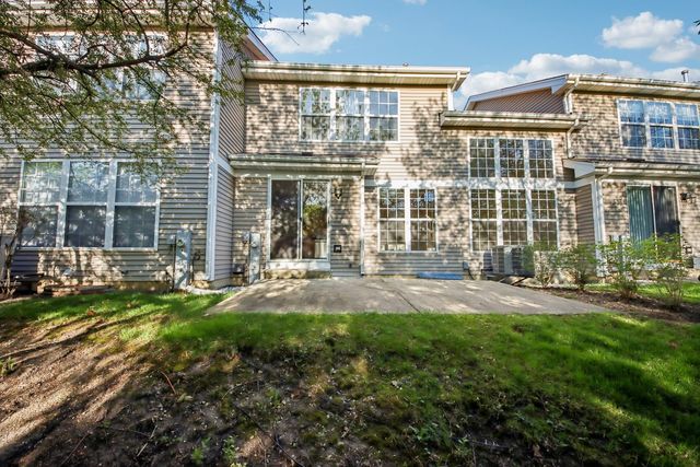 993 Willow Street, Itasca, IL 60143