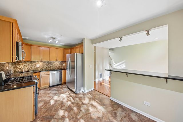 993 Willow Street, Itasca, IL 60143