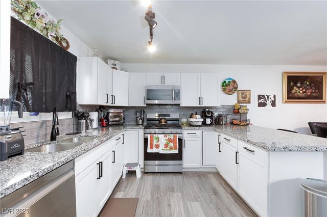 4305 Vegas Valley Drive, Las Vegas, NV 89121