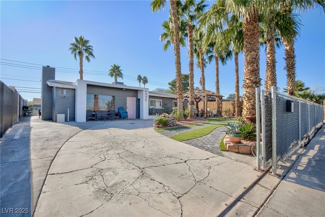 4305 Vegas Valley Drive, Las Vegas, NV 89121