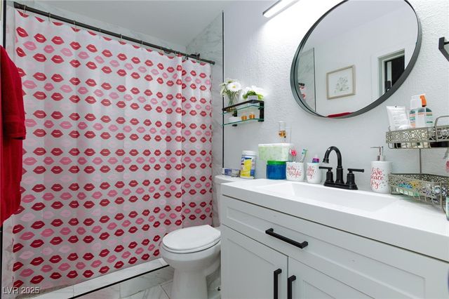 4305 Vegas Valley Drive, Las Vegas, NV 89121