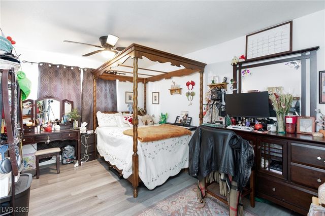 4305 Vegas Valley Drive, Las Vegas, NV 89121