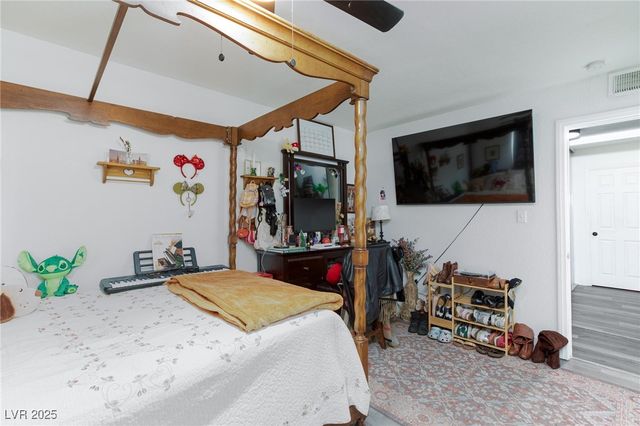 4305 Vegas Valley Drive, Las Vegas, NV 89121