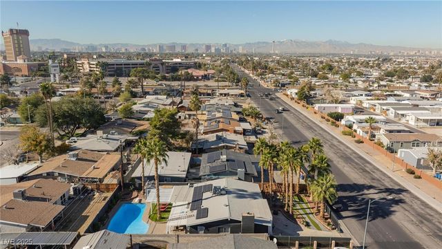 4305 Vegas Valley Drive, Las Vegas, NV 89121