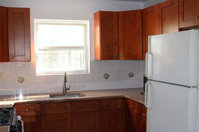 55 Wyona Street, Brooklyn, NY 11207