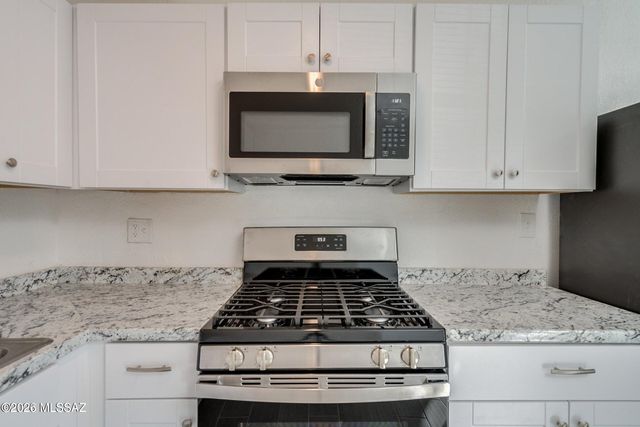 206 W 44th Street, Tucson, AZ 85713