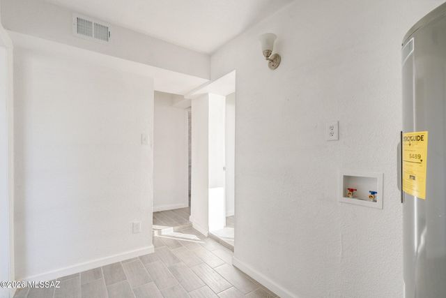 206 W 44th Street, Tucson, AZ 85713