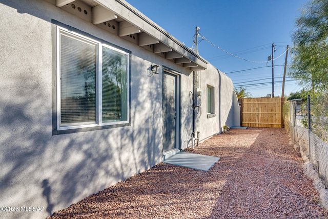 206 W 44th Street, Tucson, AZ 85713