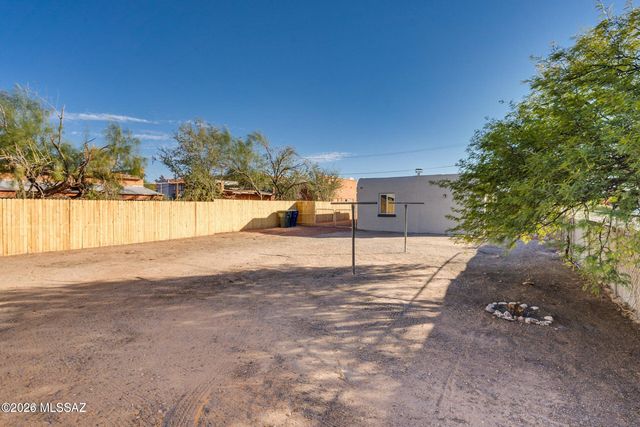 206 W 44th Street, Tucson, AZ 85713