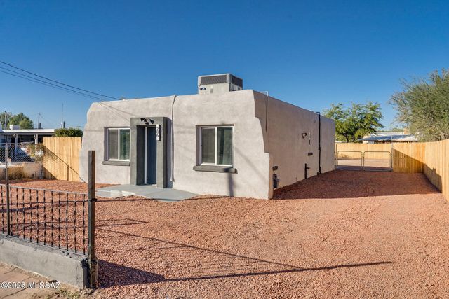 206 W 44th Street, Tucson, AZ 85713