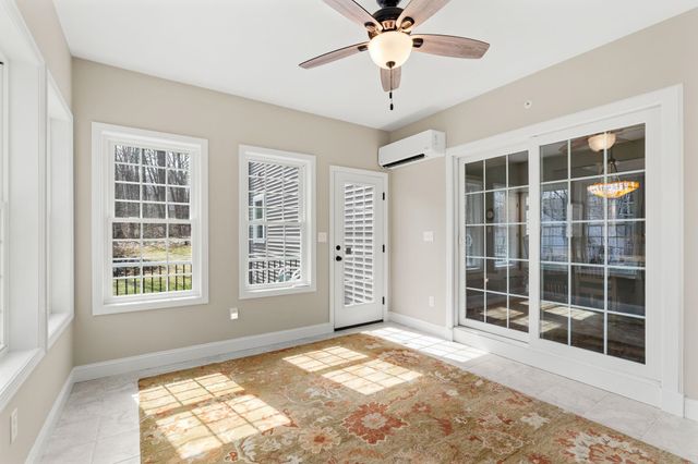 71 Haverhill Road, Salem, NH 03079