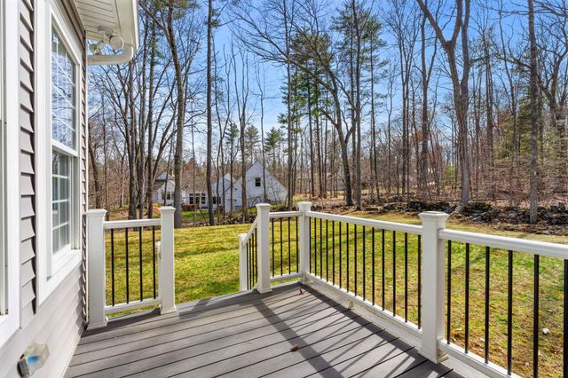 71 Haverhill Road, Salem, NH 03079