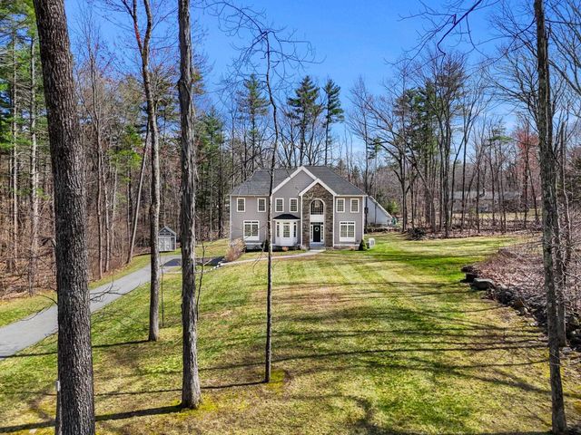 71 Haverhill Road, Salem, NH 03079