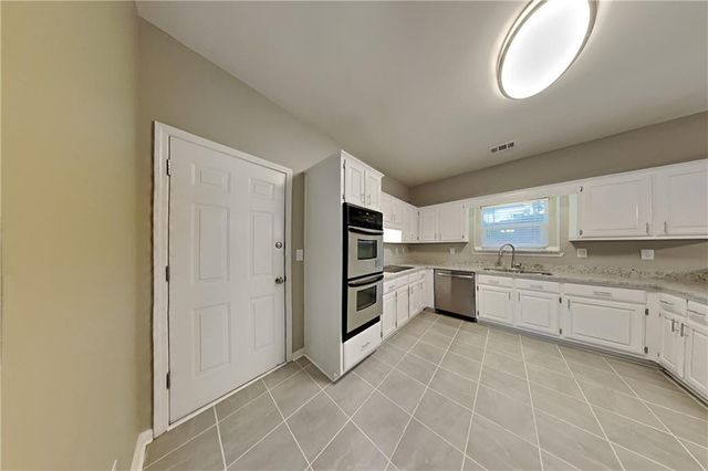 374 Oak Springs Drive, Lawrenceville, GA 30043