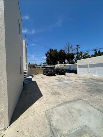 4060 Brighton, Los Angeles, CA 90062