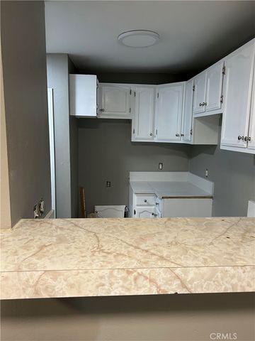 4060 Brighton, Los Angeles, CA 90062