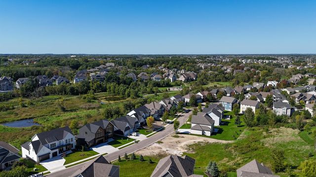 5240 Polaris Lane, Plymouth, MN 55446