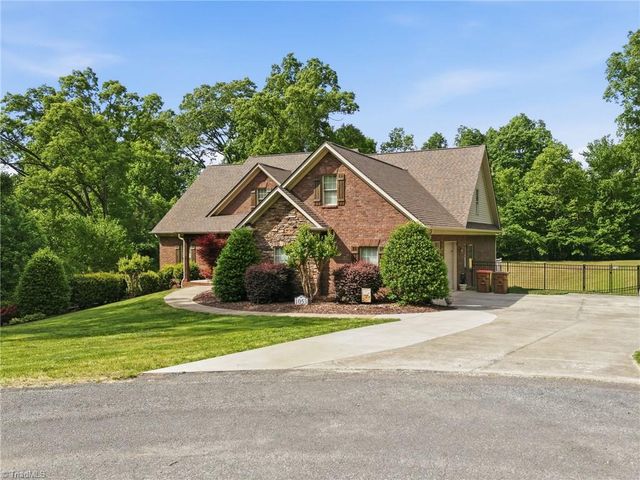1053 Terrace Drive, Lexington, NC 27295