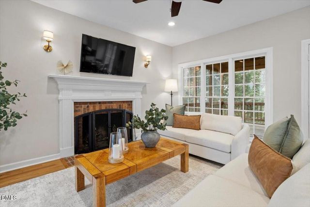 410 Widdington Lane, Cary, NC 27519