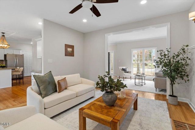 410 Widdington Lane, Cary, NC 27519