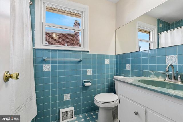 856 MARTIN AVE, Bryn Mawr, PA 19010