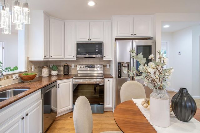 1117 Greenbriar Avenue, San Jose, CA 95128