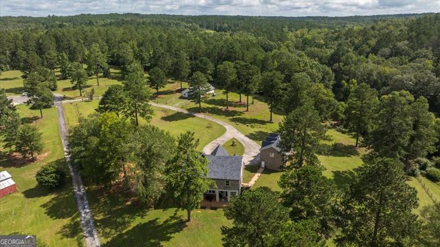 13 Southern Waters Way, Forsyth, GA 31029