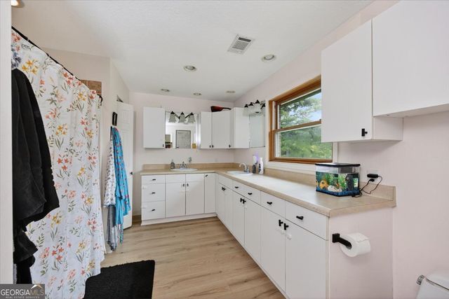 13 Southern Waters Way, Forsyth, GA 31029