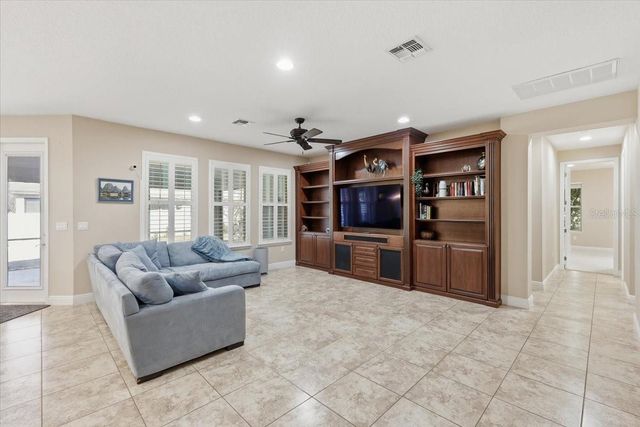 8723 CHILTON DRIVE, Orlando, FL 32836