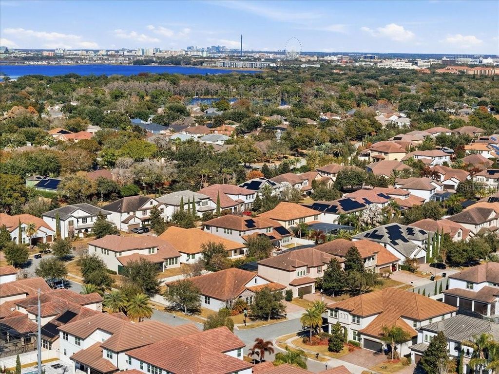 Image 32 of property listing at 8723 CHILTON DRIVE, Orlando, FL 32836