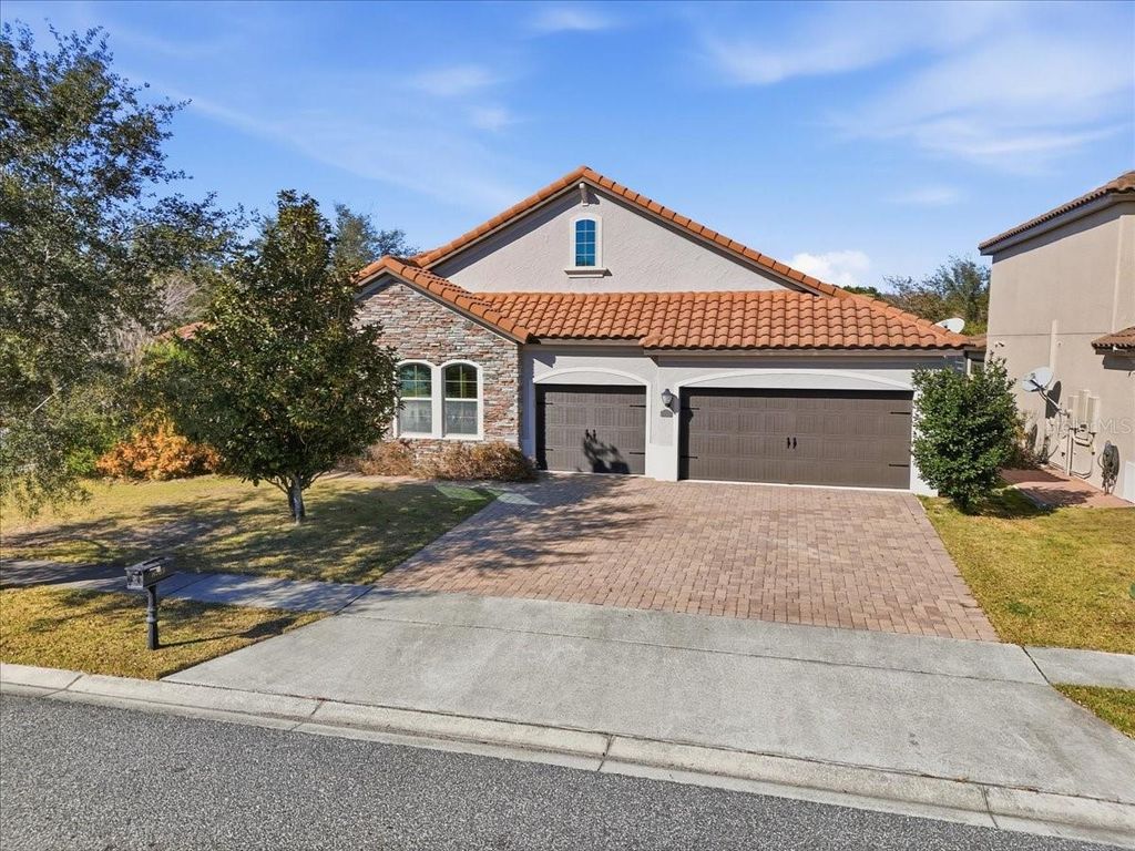 Image 35 of property listing at 8723 CHILTON DRIVE, Orlando, FL 32836