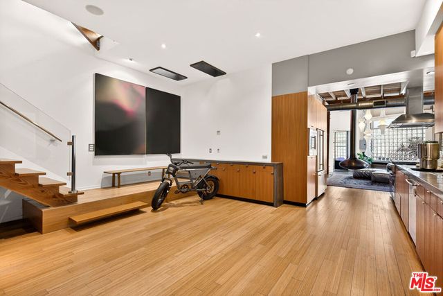 122 Mildred Avenue, Venice, CA 90291