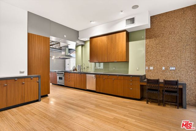 122 Mildred Avenue, Venice, CA 90291