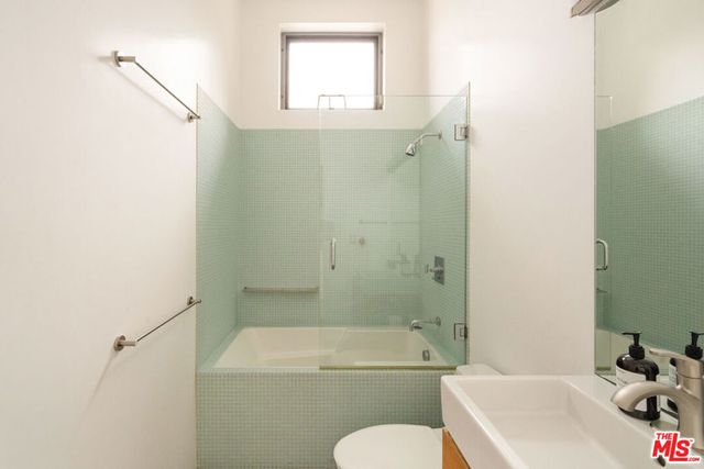 122 Mildred Avenue, Venice, CA 90291