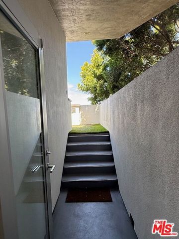 122 Mildred Avenue, Venice, CA 90291