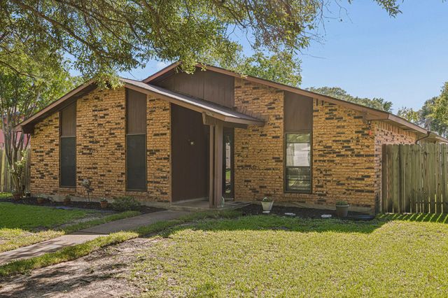 2617 Emberwood Drive, Garland, TX 75043