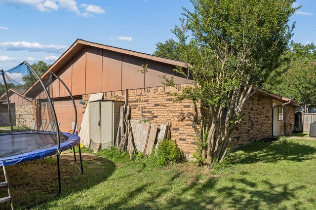 2617 Emberwood Drive, Garland, TX 75043