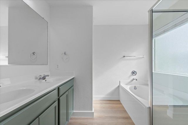 5940 Silver Screen DR, Austin, TX 78747