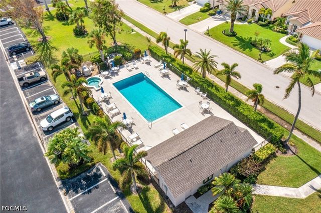 16321 Kelly Woods DR 182, Fort Myers, FL 33908