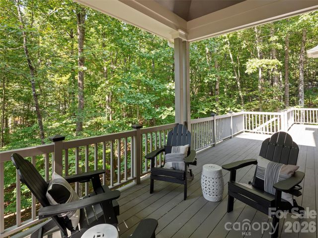 108 Little Cherokee Ridge, Hendersonville, NC 28739