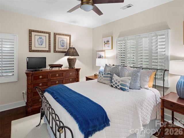 108 Little Cherokee Ridge, Hendersonville, NC 28739