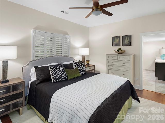 108 Little Cherokee Ridge, Hendersonville, NC 28739